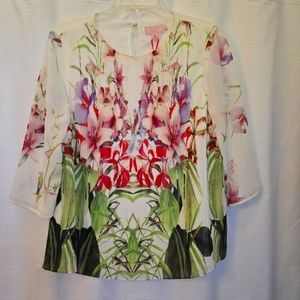 NWT Ted Baker London Top, Size 10  (Ted Baker size 4), Cream and Floral